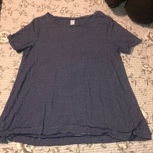 Old Navy T-Shirt